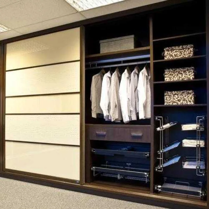 custom wordrobe dubai