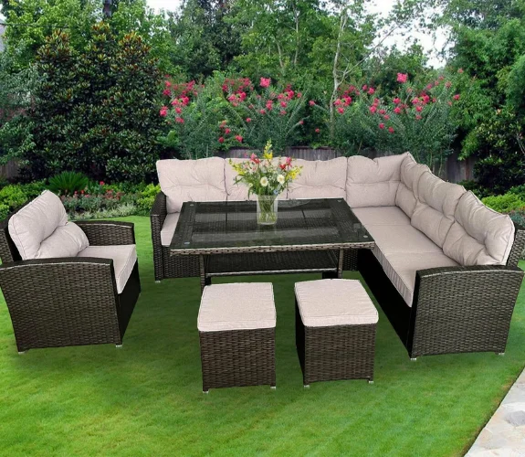 modern garden furniture​ in Dubai