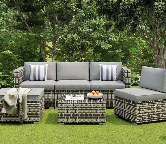 simple garden furniture​ in Ras Al Khaimah