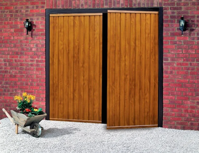 Wooden Hinged Doors Dubai
