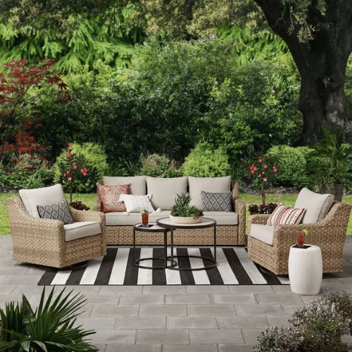 custom outdoor furniture
